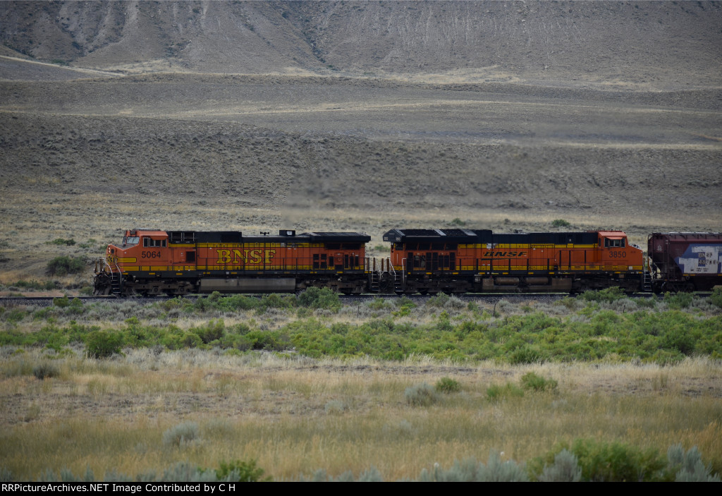 BNSF 5064/3850